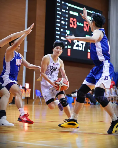 Photoshoot_0003_0J5A2949