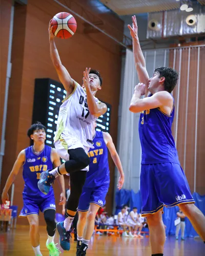 Photoshoot_0007_0J5A0105